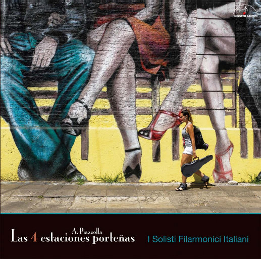 日本护士解开乳罩喂奶
